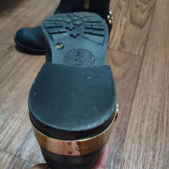 Vince Camuto Womens Size 7 Black and Gold Leather studded boots - Picture 3 of 7